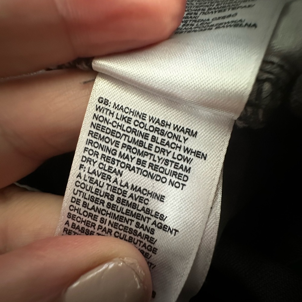 The North Face Gray Women's Shorts - Picture 10 of 10